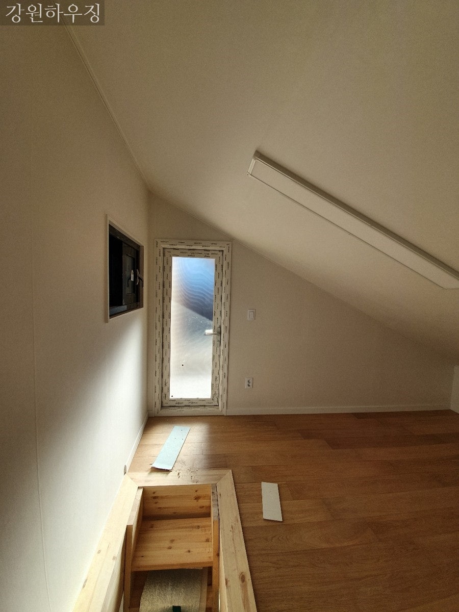 935959853daaeb63b5aa63f98049e1db_1733635510_5925.jpg